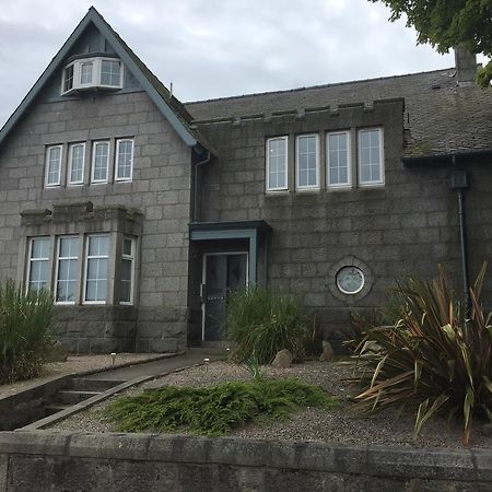 Aberdeen Serviced Apartments - The Lodge Buitenkant foto