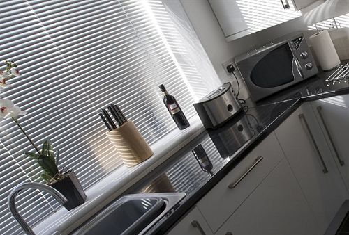 Aberdeen Serviced Apartments - The Lodge Buitenkant foto