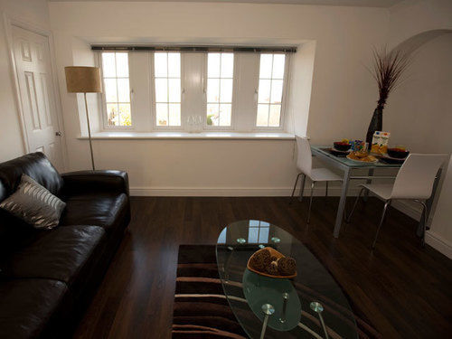 Aberdeen Serviced Apartments - The Lodge Buitenkant foto